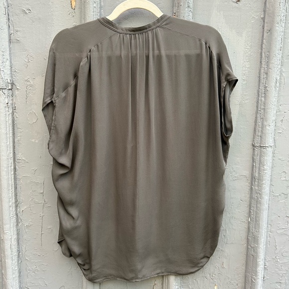 Vince Georgette Silk Cap Dolman Sleeve Blouse, Small (oversized) - Picture 4 of 8